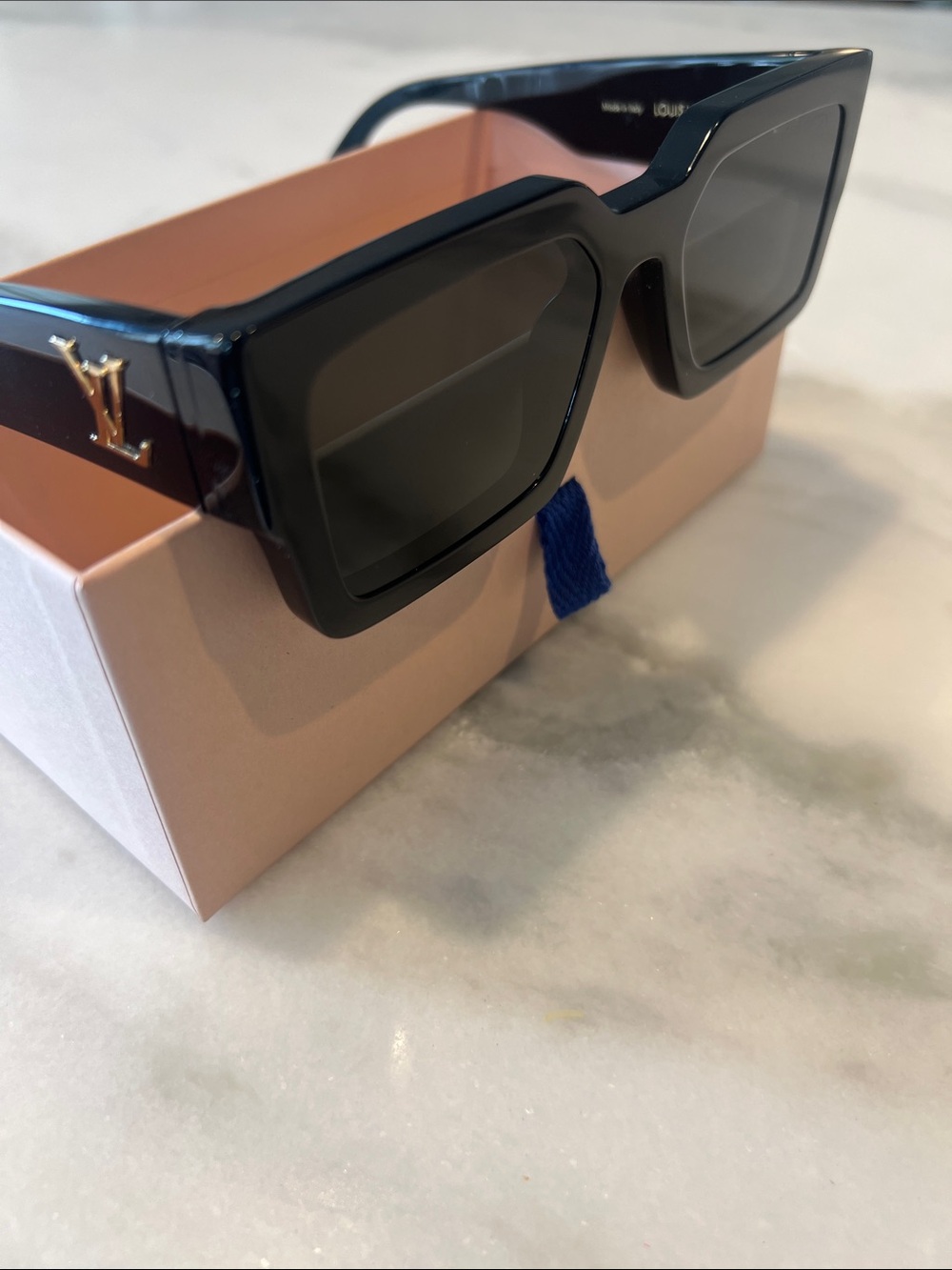 Louis Vuitton Men's Z1579W Sunglasses with LV Logo